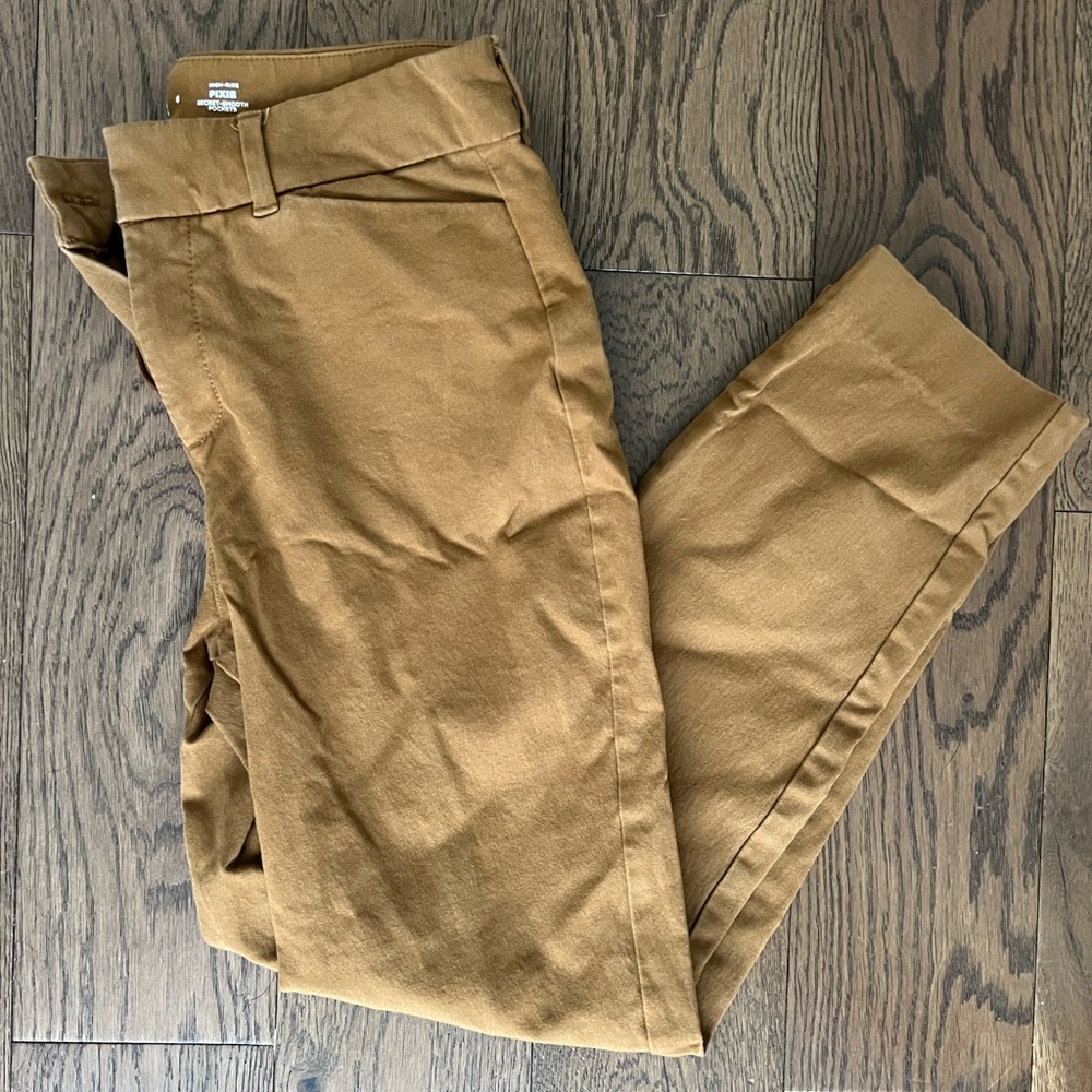 Tan pixie pant